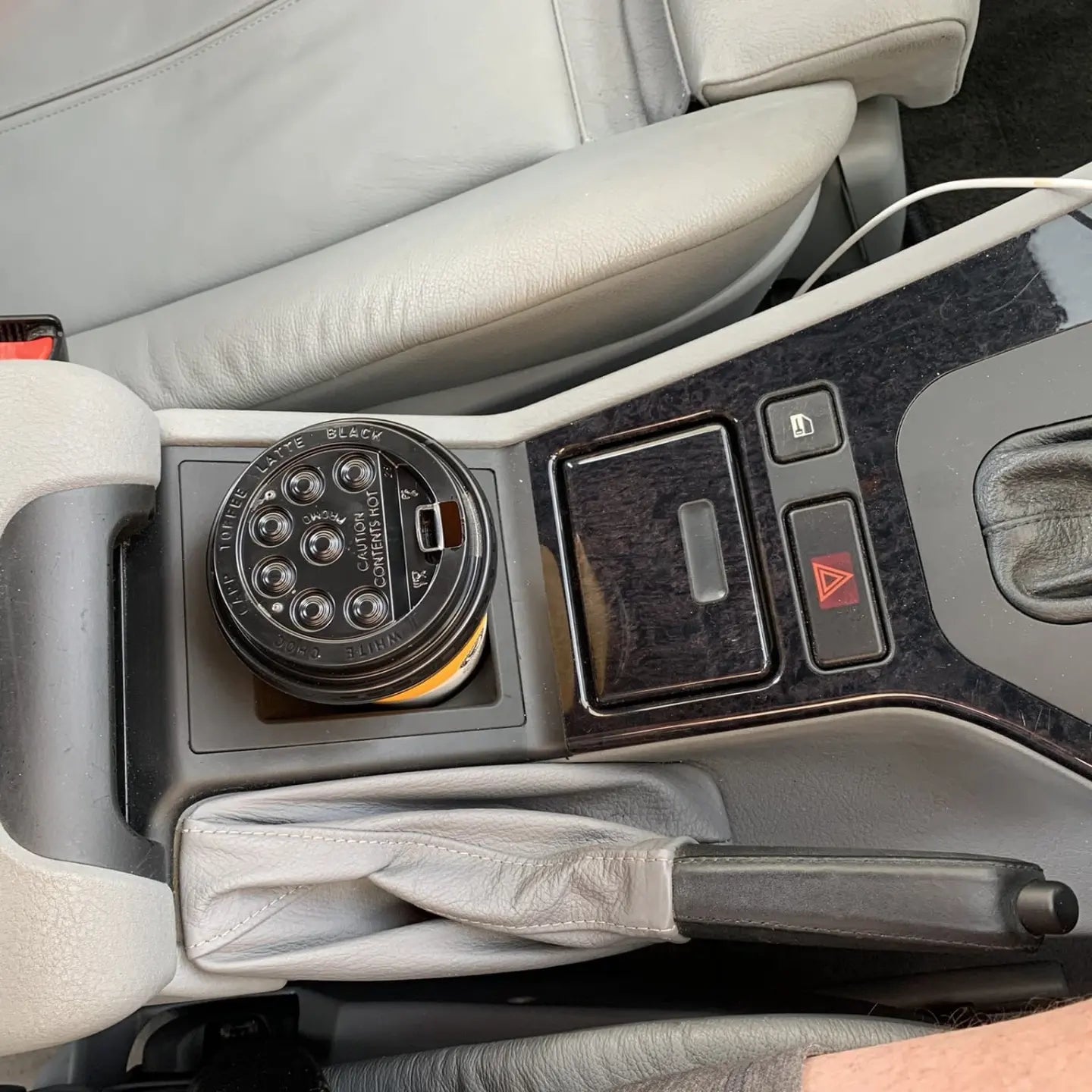 BMW E39 Кутия за съхранение Поставка за чаша/поставка за напитки
