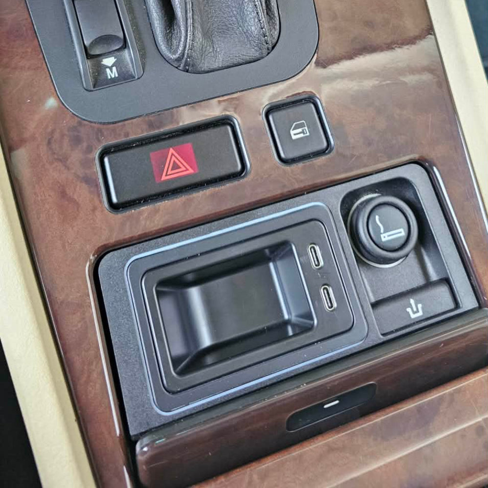 BMW E38 USB-C ashtray charger adapter installed